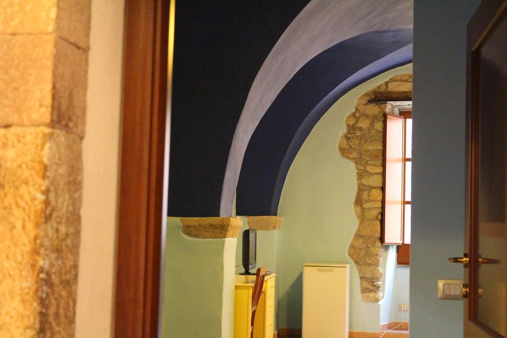 Sa Balza Guest House Bosa Exterior photo