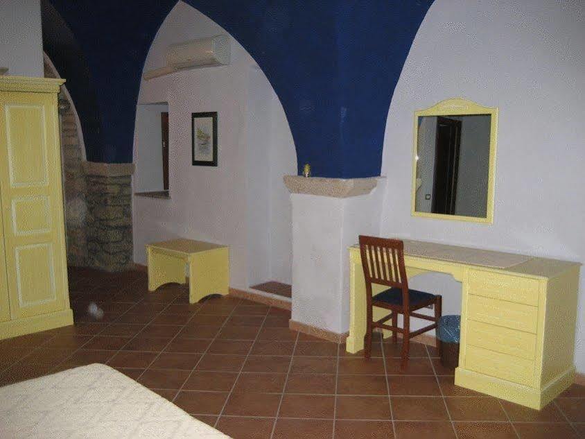 Sa Balza Guest House Bosa Exterior photo